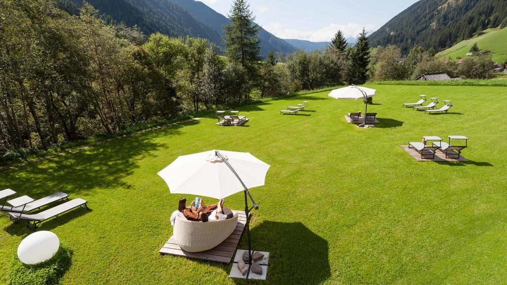 La Casies Mountain Hotel Santa Maddalena in Casies Esterno foto